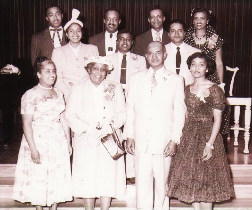 Walter Sr. and Idella Cheeks Wedding Anniversary Celebration